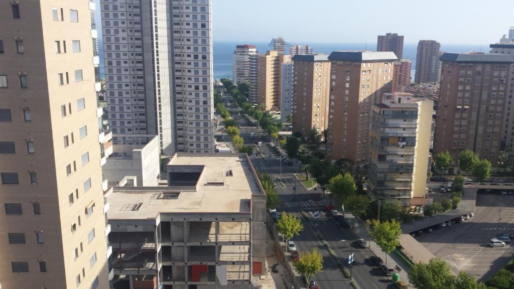 Disponible En Abril-Wifi-3Hab, 6 Pers, -Piscina, Aire Acondi-Parking Opcionable Extra Apartment Benidorm Exterior photo